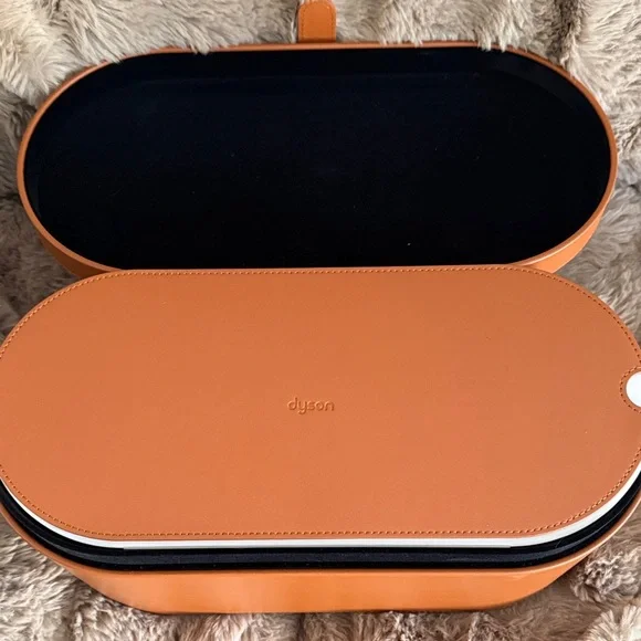 DYSON AIRWRAP - Picture 2 of 9